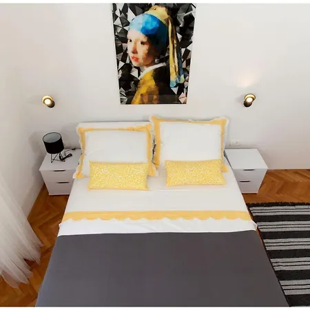 Ivan - Modern * Kaštela